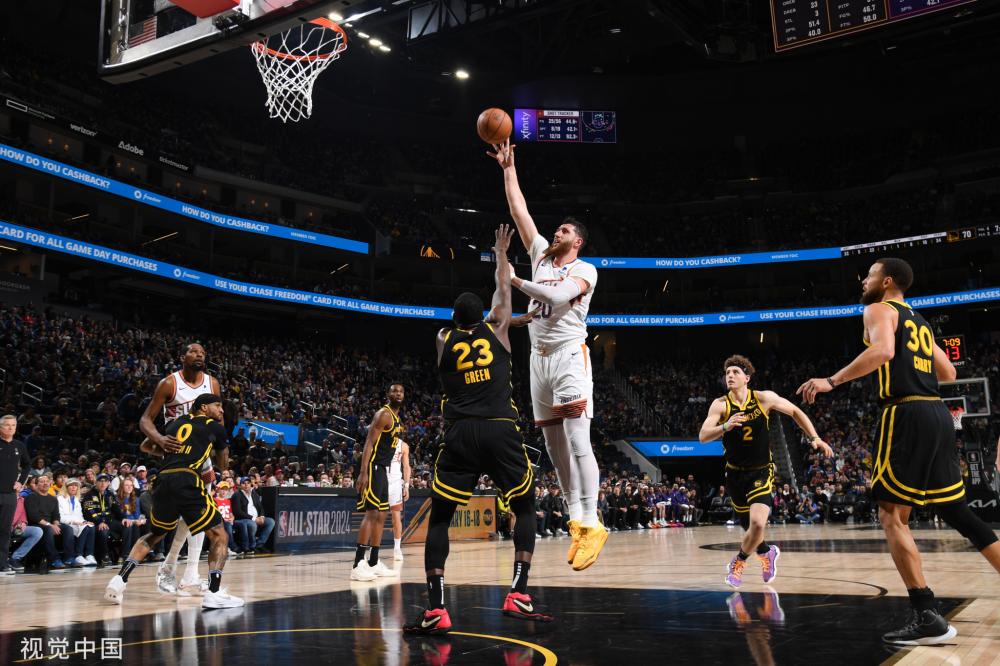 并在范佩西 并在范佩西